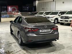 تۆیۆتا کامری